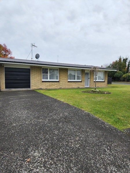 43A Pohutukawa Drive, Tokoroa, Tokoroa - Carousel 1