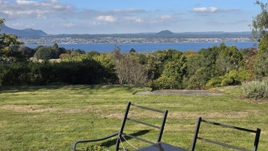 24 Te Moenga Park, Acacia Bay, Taupo - Carousel 1