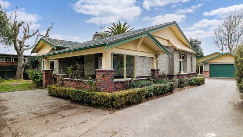 113 College Street, Awapuni, Palmerston North - Carousel 1