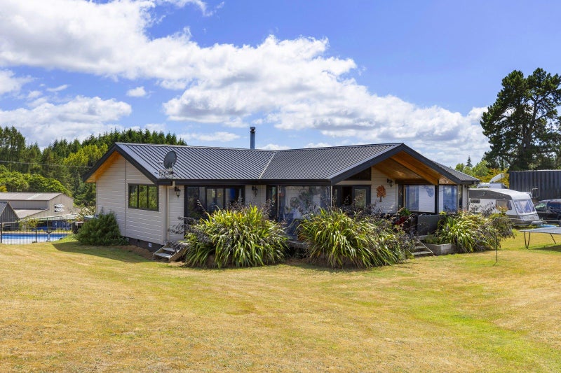 333 Palmer Mill Road, Taupo - Carousel 1