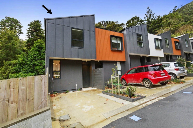1 Rato Rise, Waiwhetu, Lower Hutt - Carousel 13