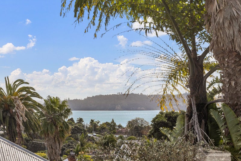 9 Wellpark Avenue, Grey Lynn, Auckland - Carousel 2