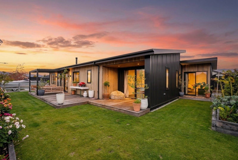 3 Mount Prospect Lane, Wānaka - Carousel 1