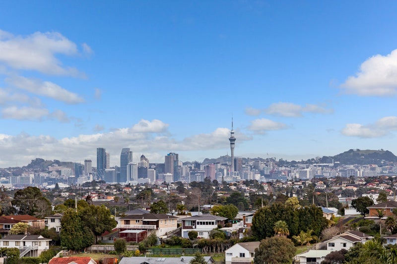 111 Sunset Road, Totara Vale, Auckland - Carousel 10