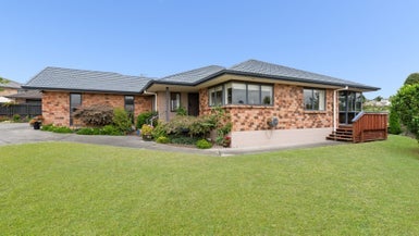 4 Kiri Place, Te Puke, Te Puke - Carousel 1
