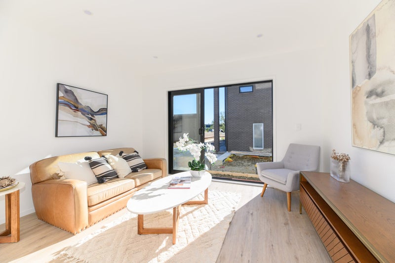 148 Mcleod Road, Te Atatū South, Auckland - Carousel 2