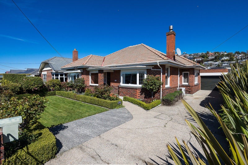 104 Surrey Street, Forbury, Dunedin - Carousel 1