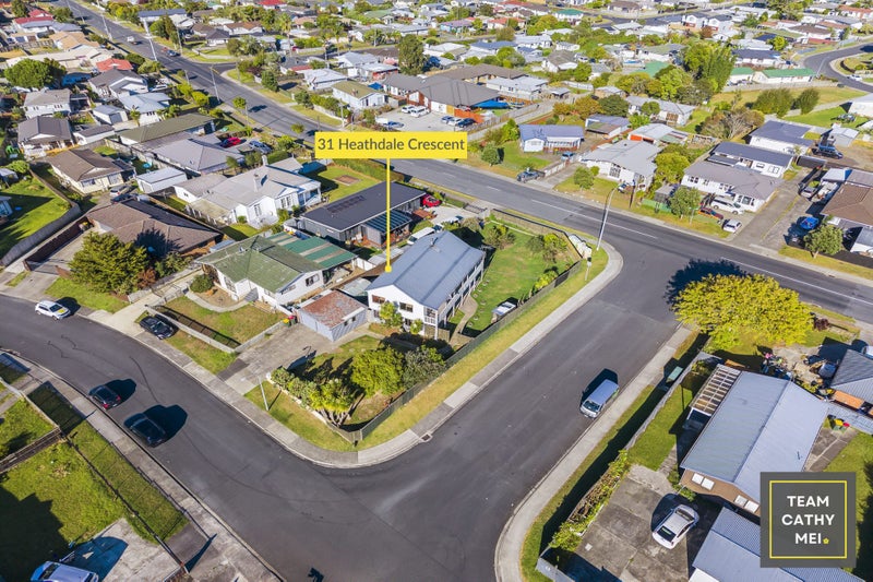 31 Heathdale Crescent, Papakura, Papakura - Carousel 1