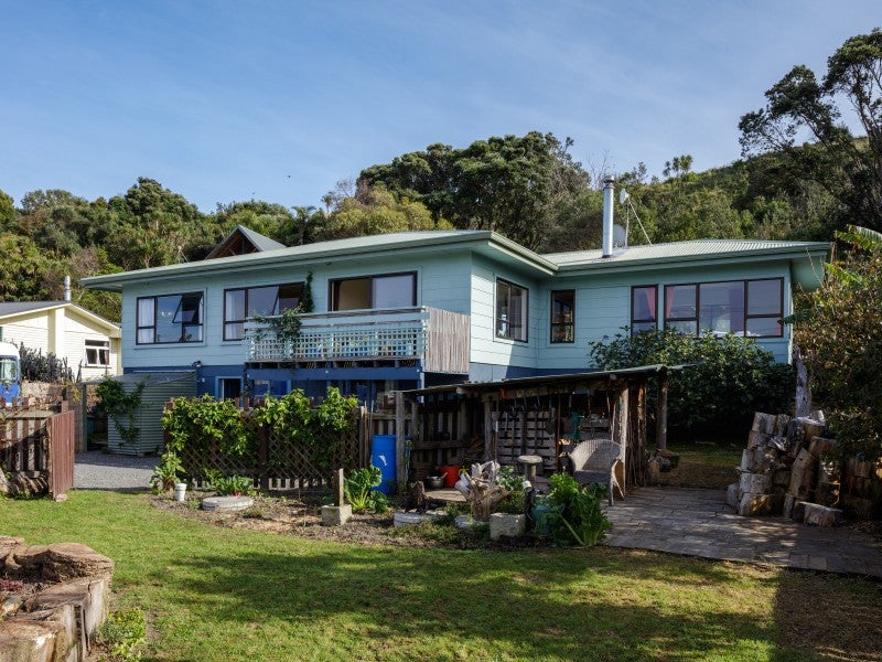 44 Douglas Street, Okitu, Gisborne - Carousel 2