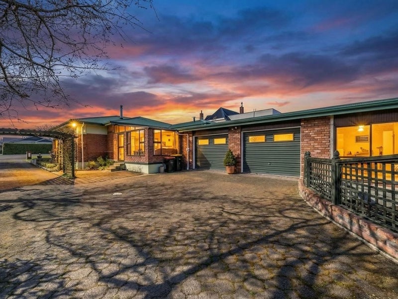 442 Queens Drive, Windsor, Invercargill, Southland - Carousel 1