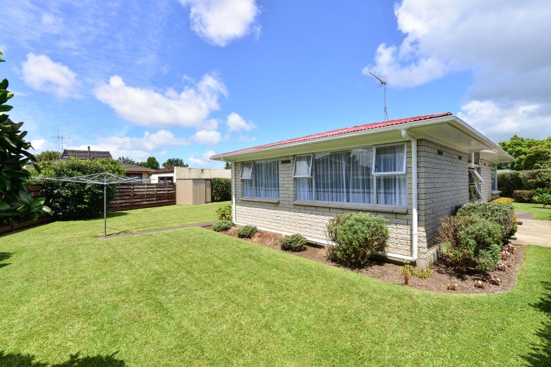 54 Orchard Avenue, Enderley, Hamilton - Carousel 2