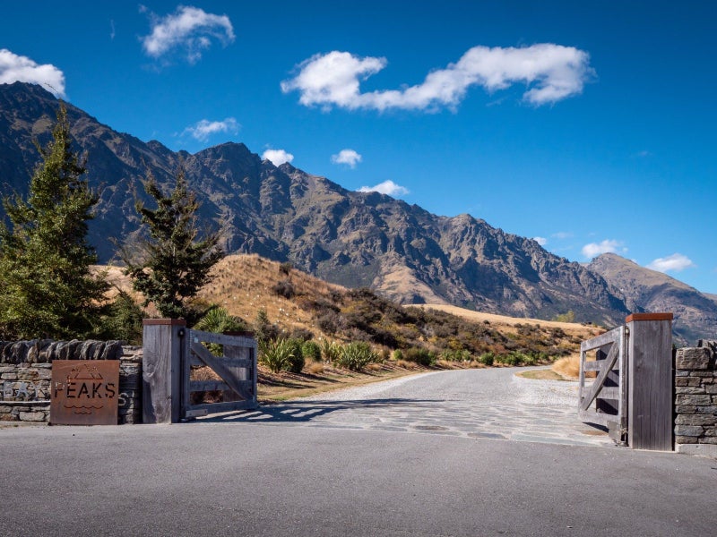 1 Nathanael Place, Drift Bay, Queenstown - Carousel 8