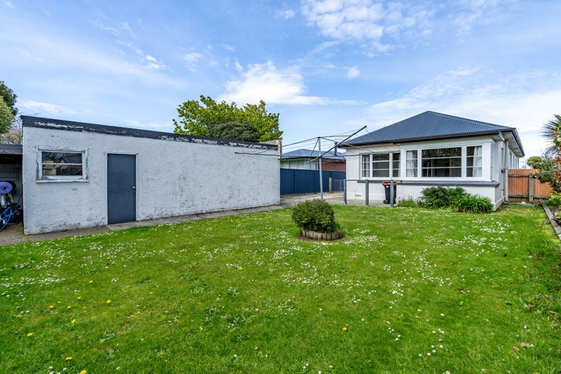 196 Bourke Street, Windsor, Invercargill - Carousel 17