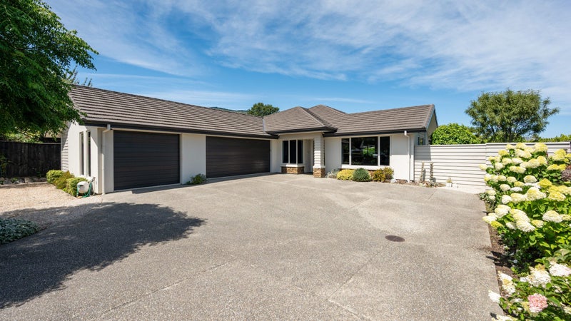 102 Champion Road, Richmond - Carousel 1