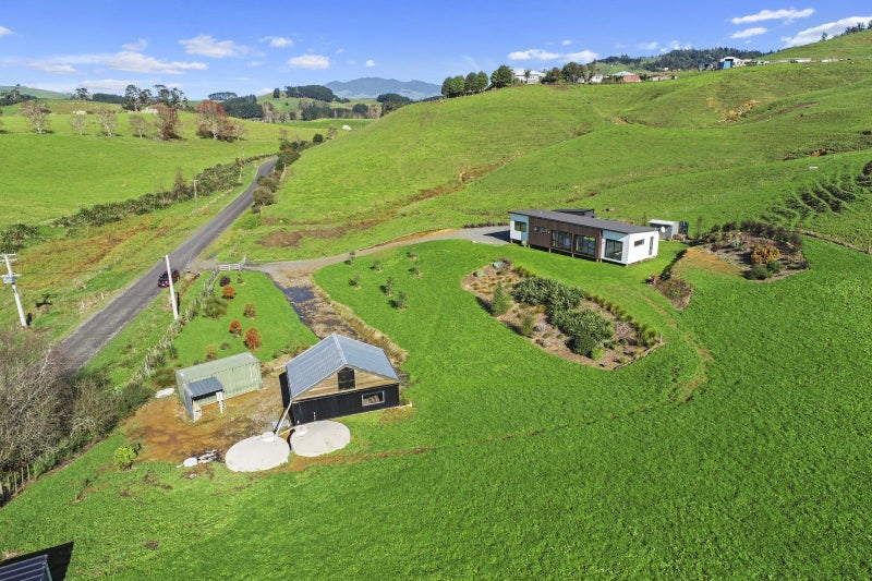 71 Baker Road, Karapiro, Cambridge - Carousel 1