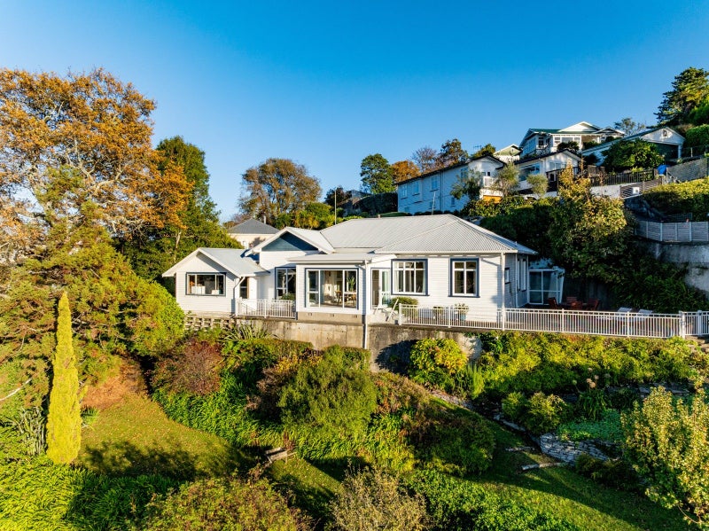 1 Lucy Road, Bluff Hill, Napier - Carousel 2