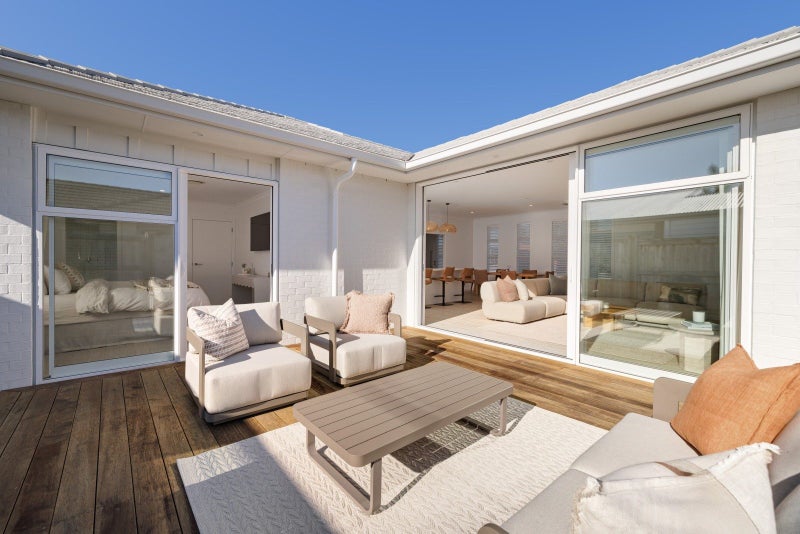 73 The Boulevard, Papamoa Beach, Papamoa - Carousel 2