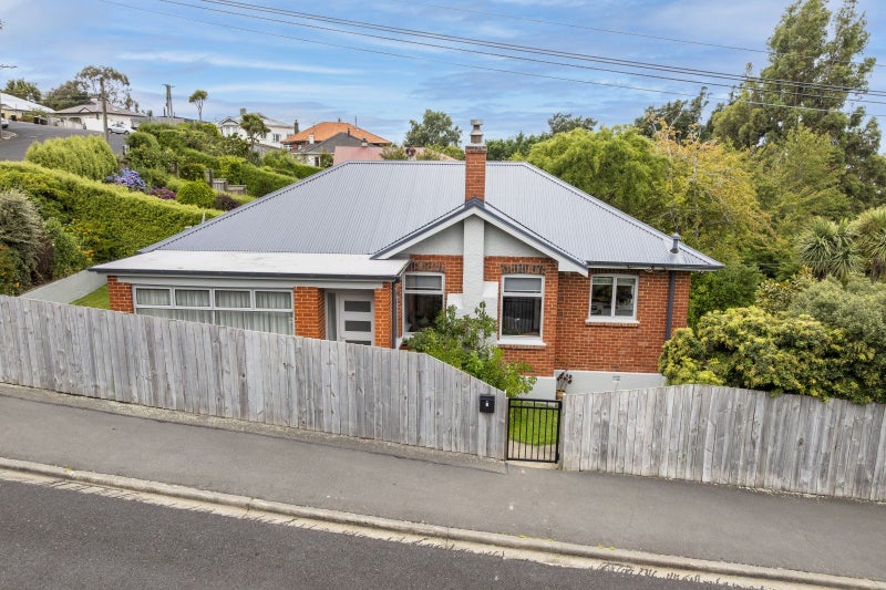 1 Ashley Street, Belleknowes, Dunedin - Carousel 24