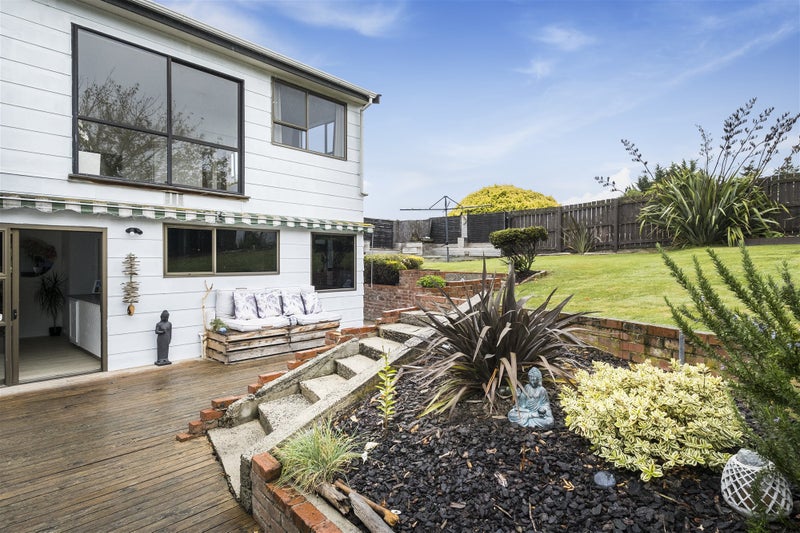8 Christie Street, Abbotsford, Dunedin - Carousel 2