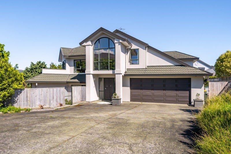 22 Lanyon Place, Whitby, Porirua - Carousel 1