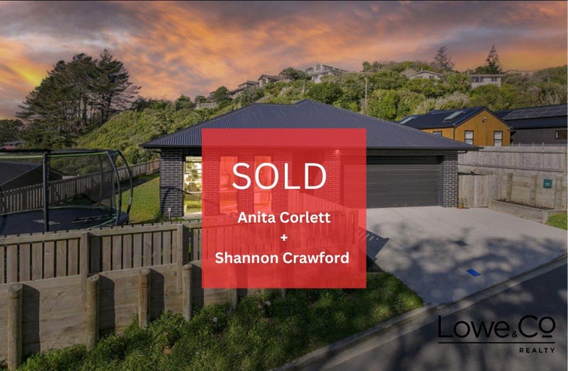 17 Prestbury Grove, Churton Park, Wellington - Carousel 1