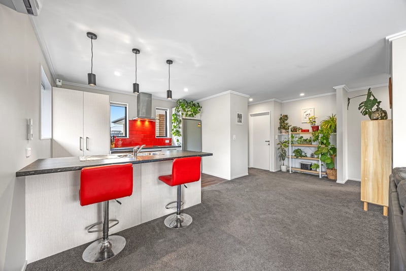 17 Minerva Crescent, Woodend, Woodend - Carousel 2