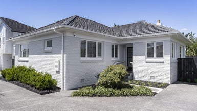 199 Point Chevalier Road, Point Chevalier, Auckland - Carousel 1