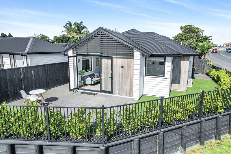 3/81 Storey Avenue, Forest Lake, Hamilton - Carousel 2