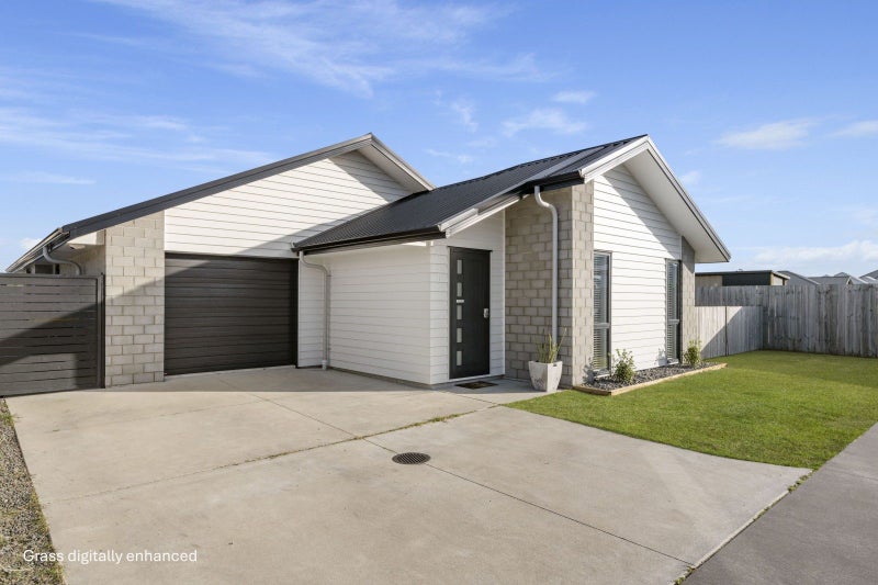 17 Lion Place, Papamoa, Papamoa - Carousel 2