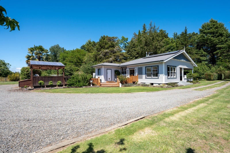 4197 State Highway 50, Hastings - Carousel 2