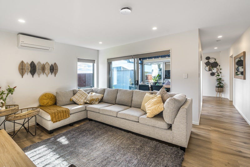 14 Waikohi AVE, Glenbrook - Carousel 2