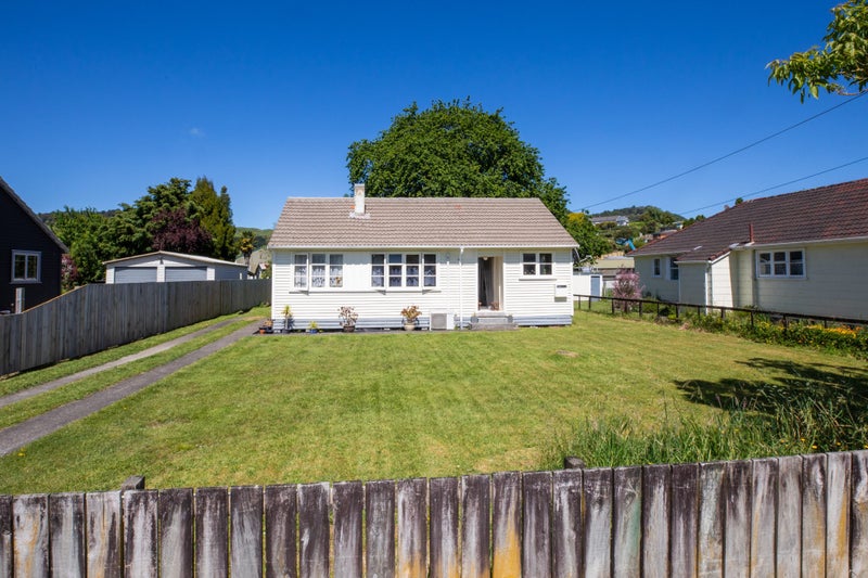 16 Tawhana Street, Te Kuiti - Carousel 1