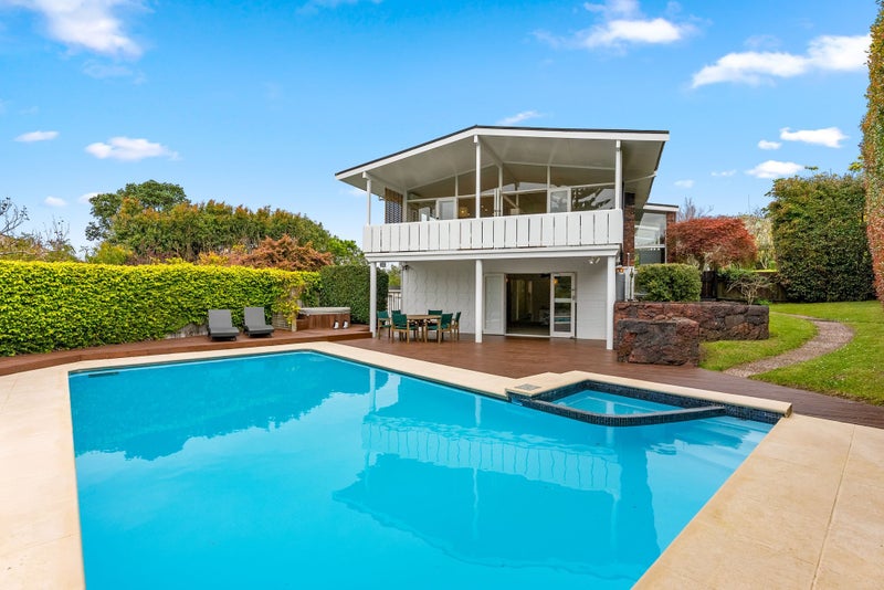 21A Forrest Hill Road, Milford, Auckland - Carousel 1