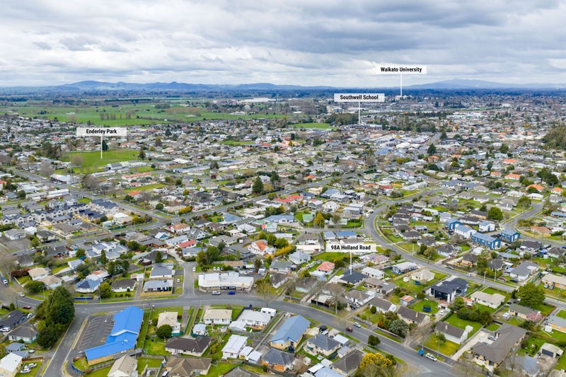 98A Holland Road, Fairfield, Hamilton - Carousel 23