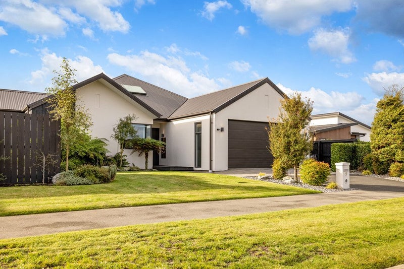 9 Asheridge Place, Wigram, Christchurch City, Canterbury - Carousel 1