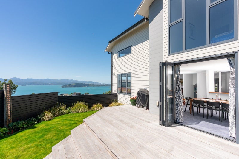 26A Punjab Street, Khandallah, Wellington - Carousel 2