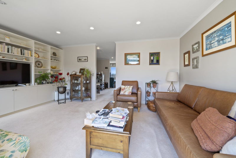 89/305 Evans Bay Parade, Hataitai, Wellington - Carousel 2