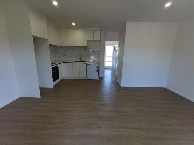 11/736 Mount Eden Road, Mount Eden, Auckland - Carousel 1