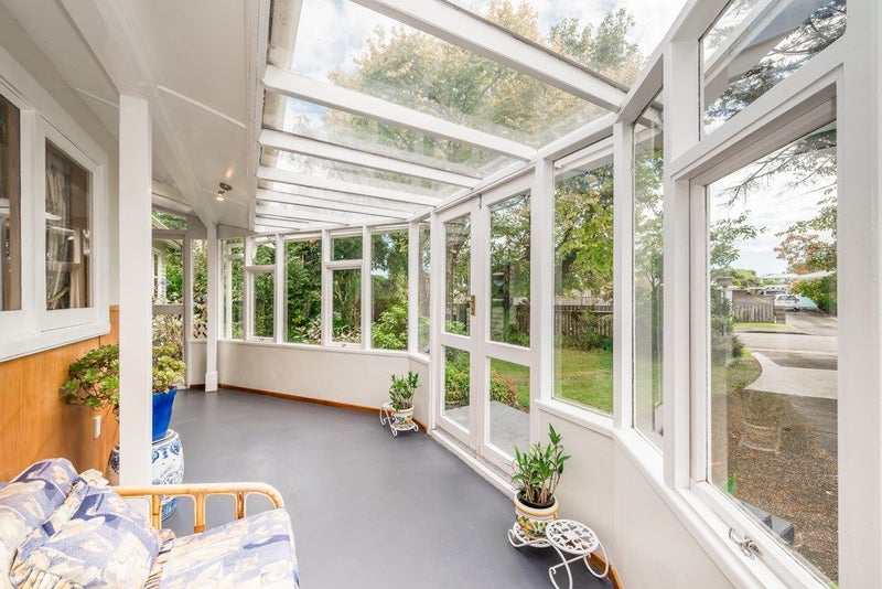 1 Sunshine Avenue, Paraparaumu, Kapiti Coast, Wellington - Carousel 2