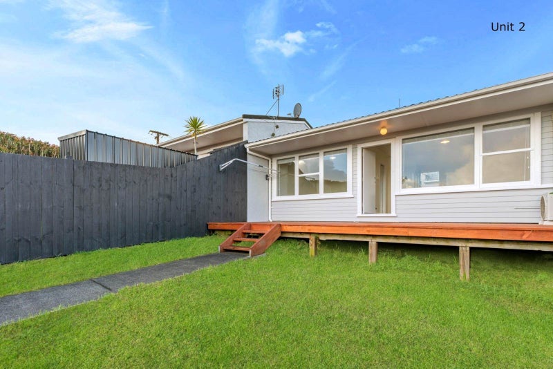2/7 Colenso Place, Mission Bay, Auckland - Carousel 1