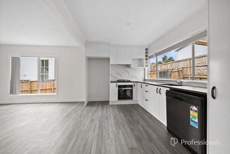 90A Alfriston Road, Manurewa East, Auckland - Carousel 2