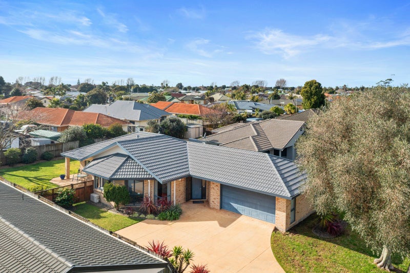5 Appaloosa Place, Papamoa Beach, Papamoa - Carousel 1