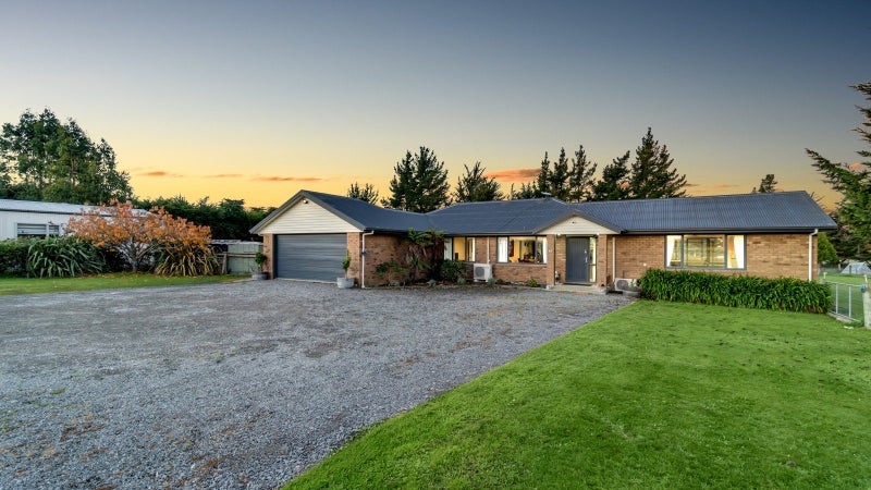 596 Rangiora Leithfield Road, Sefton, Rangiora - Carousel 1