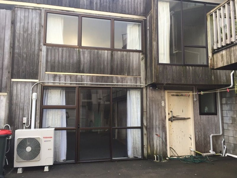 8/408 The Esplanade, Island Bay, Wellington - Carousel 2