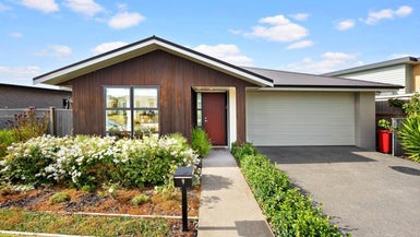 9 Onekura Street, Red Beach, Red Beach - Carousel 1