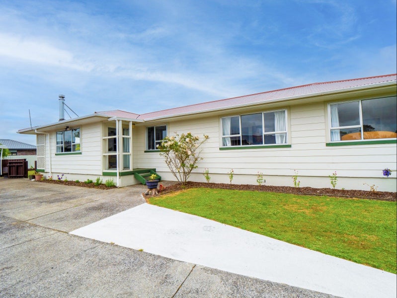 21 Rewa Street, Inglewood, Inglewood - Carousel 1