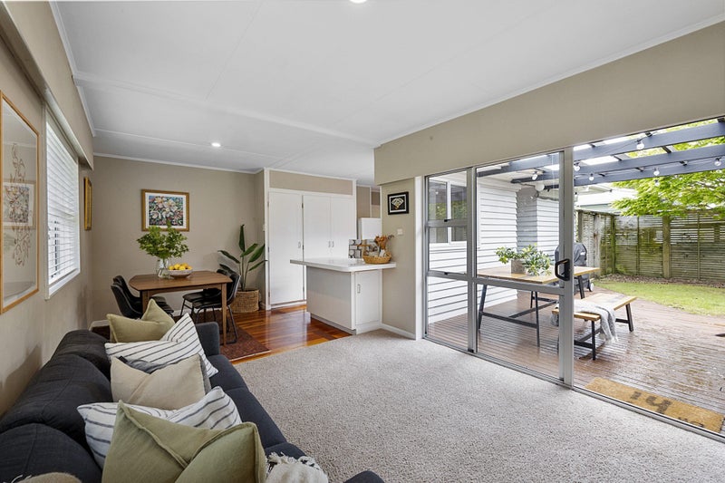 1 Horne Street, Hurdon, New Plymouth - Carousel 2