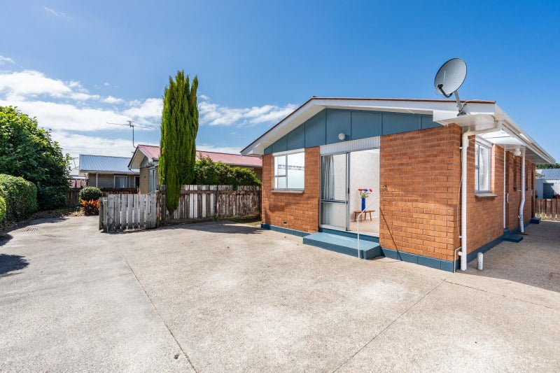 29A Rutherford Street, Caversham, Dunedin - Carousel 1