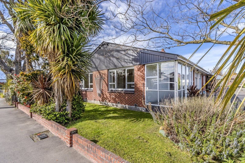 1/42 North Avon Road, Richmond, Christchurch - Carousel 1