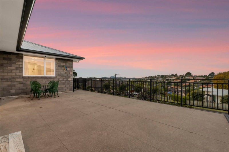 31 Valley View Way, Bethlehem, Tauranga - Carousel 2